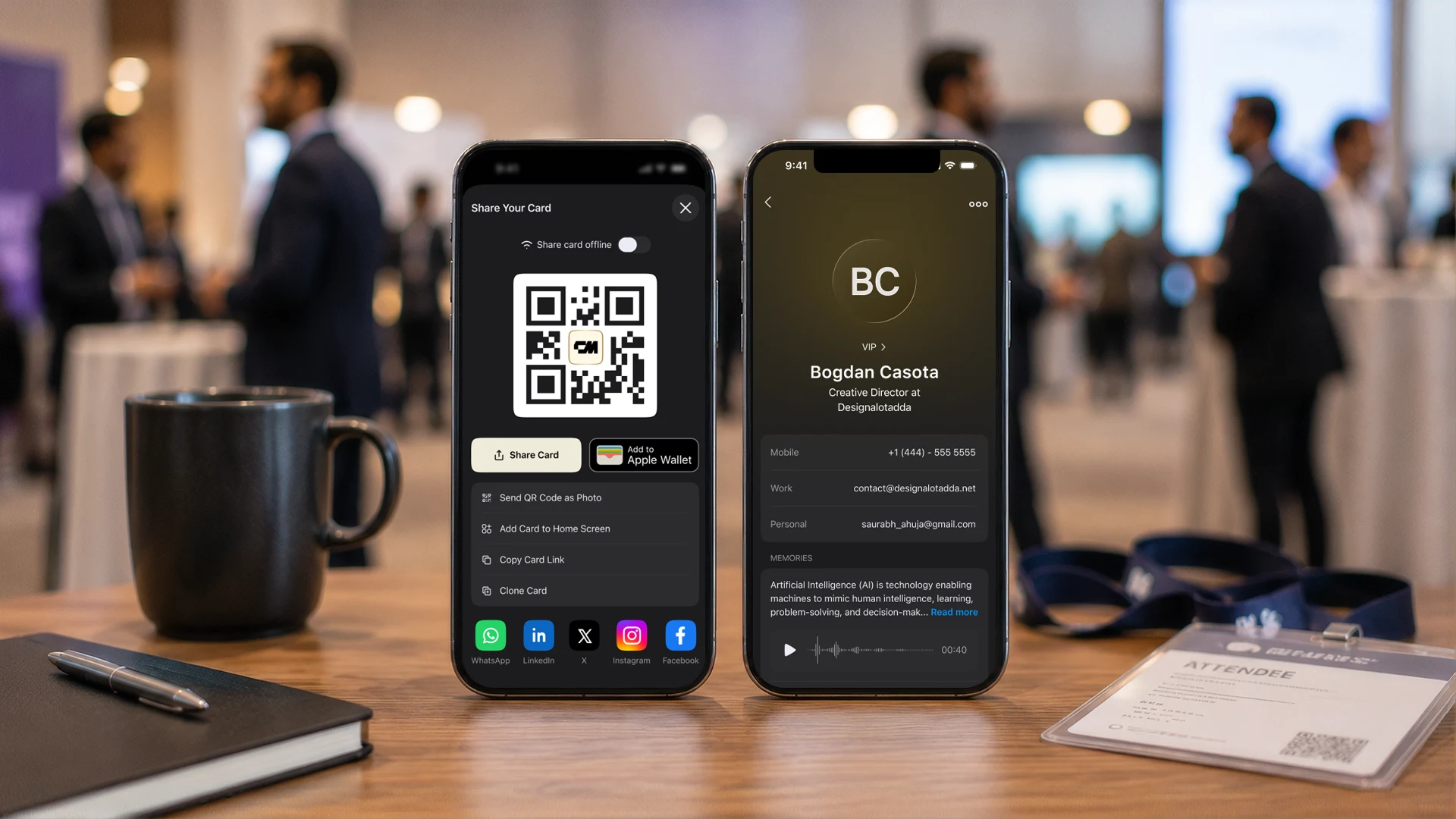 Tarjeta de presentación QR mostrada en un teléfono y el contacto guardado mostrado en otro